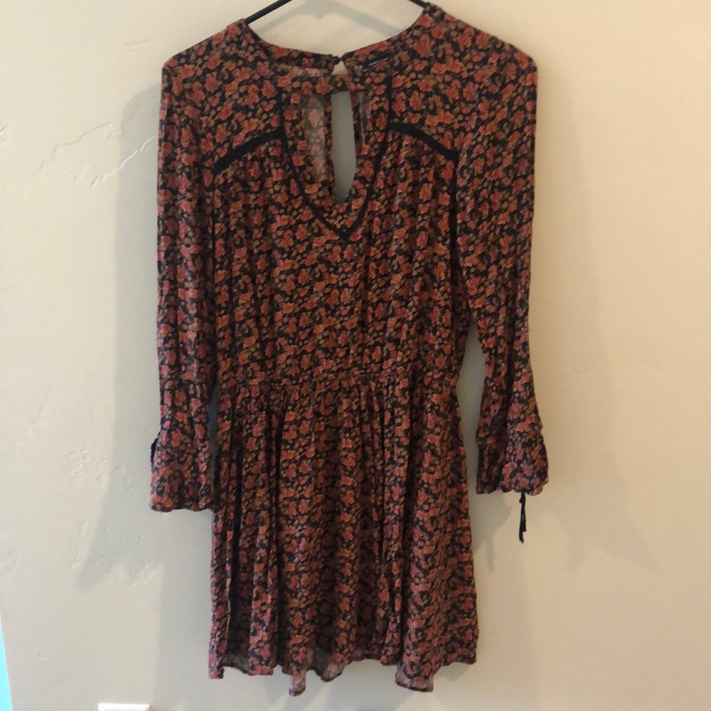 American Eagle Outfitters Size M 70’s style dress